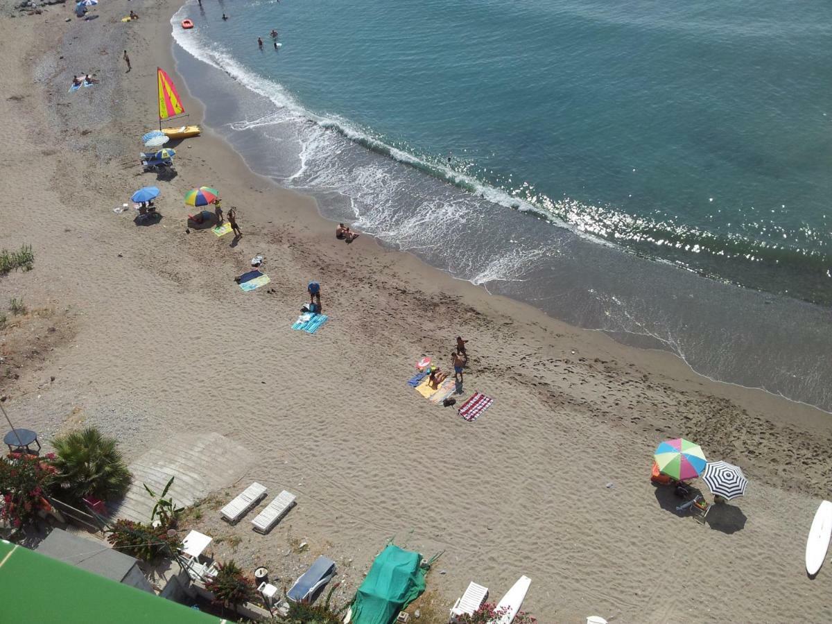 Apartamento en playa semi-privada Benalmádena Exterior foto